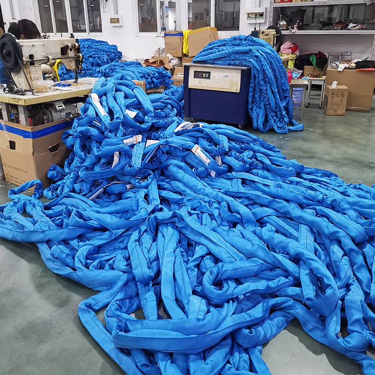 Vertical Endless Polyester Round Sling 9000 Lb 3in Width At Load