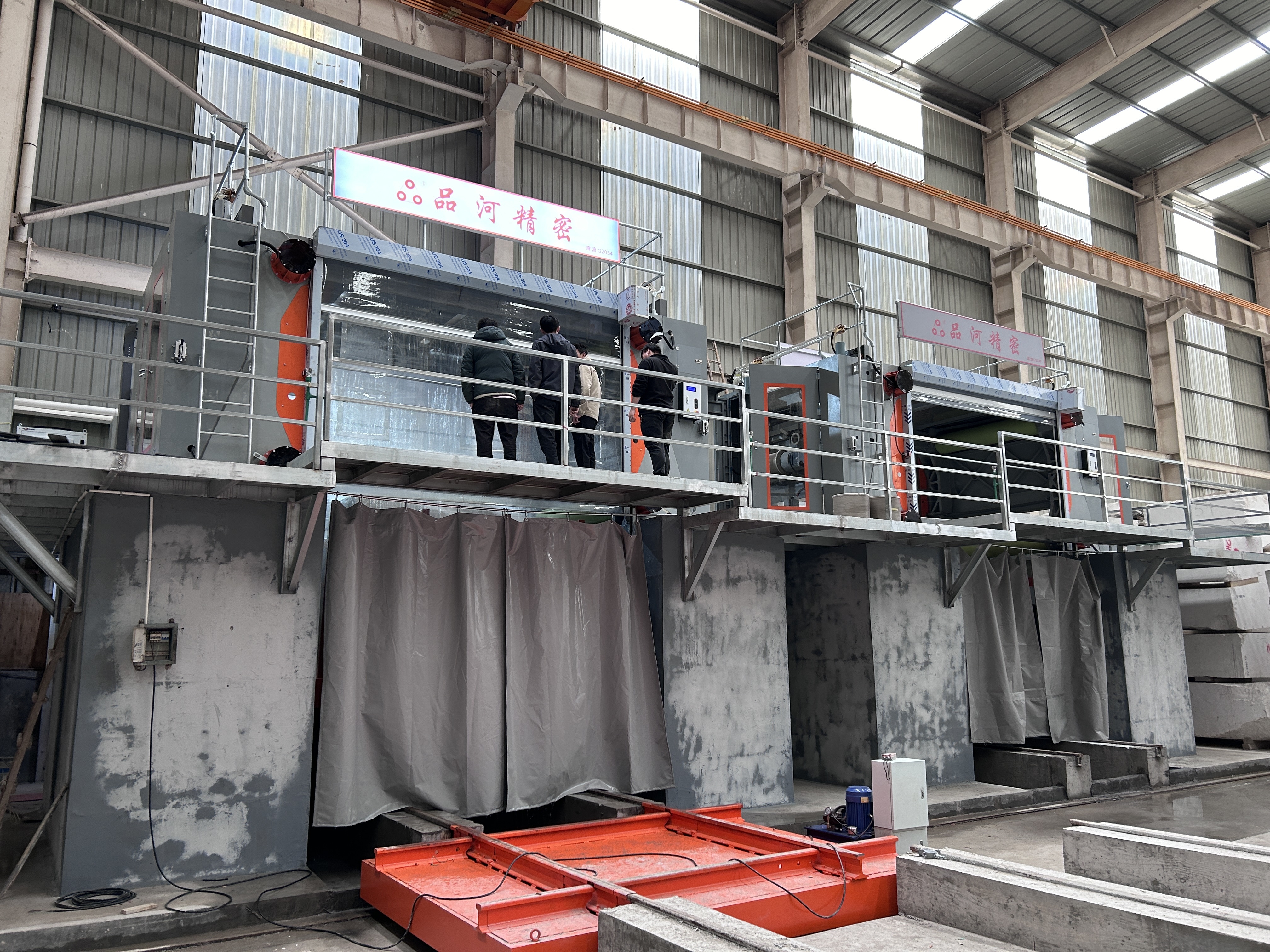 Super Thin Stone Cutting Wire Saw Machine For Marble 300kw 0-40m/S