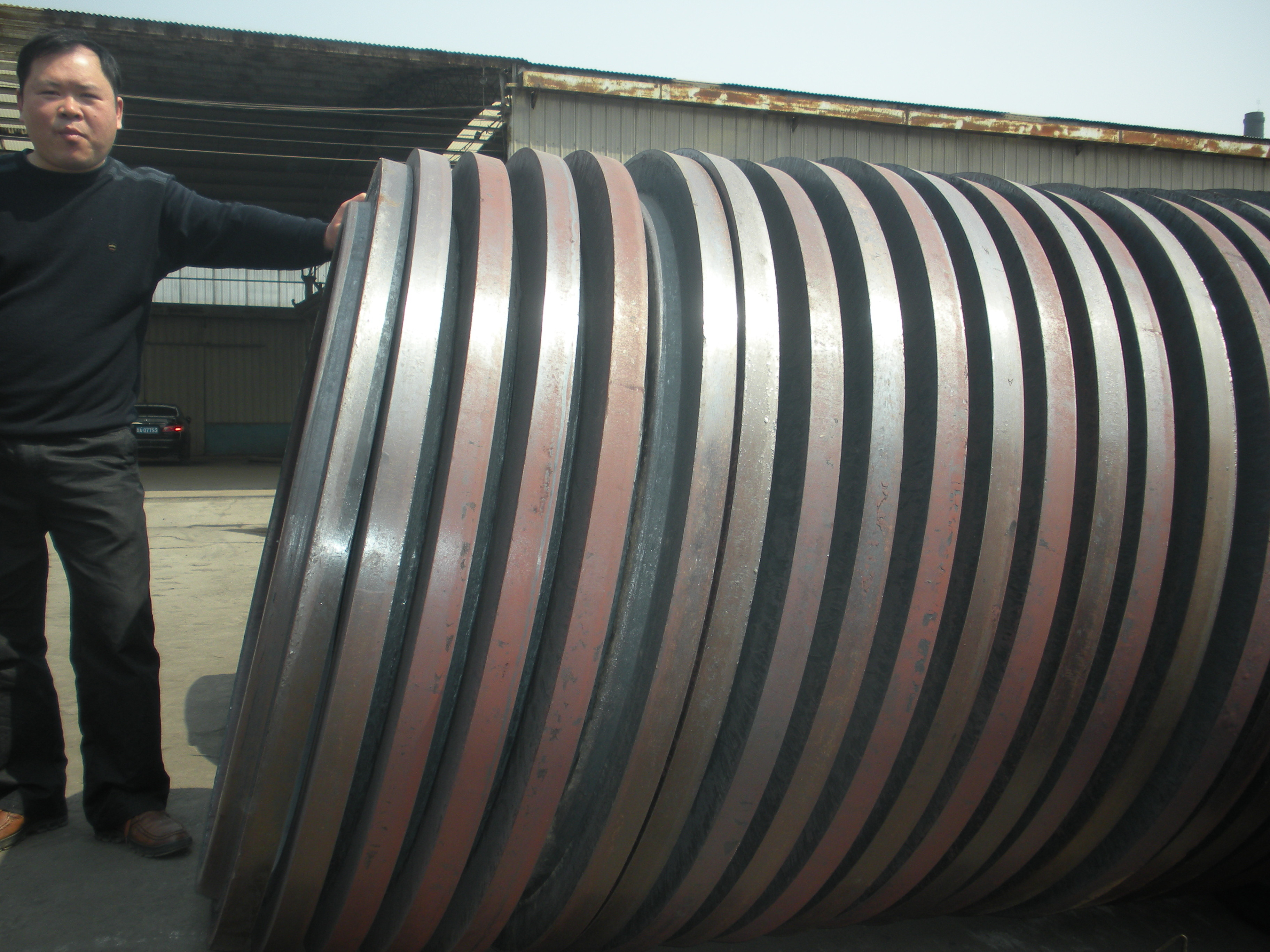 Alloy Steel Ring Rolling Machine High Working Efficiency With 4 Guide Pin