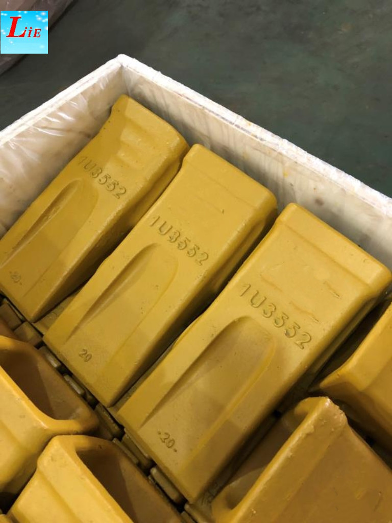 Engineering Machinery 207-70-14151 Forged Excavator Bucket Teeth for PC300