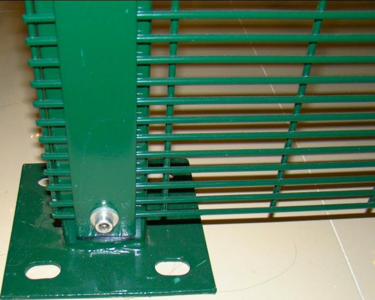 358 mesh fence
