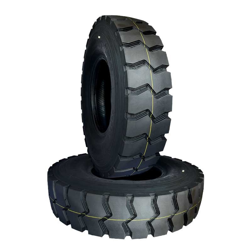 Chinses Factory Tyres All Steel Radial Truck Tyre AR666 11.00R20