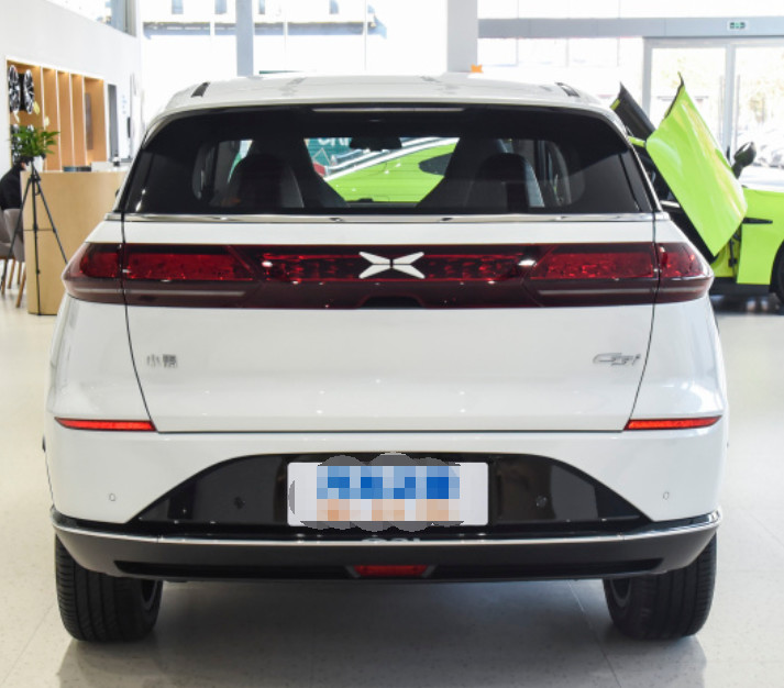 XPENG G3 2023 G3i 460G+ White Pure Electric 5 Door 5 seats Compact SUV