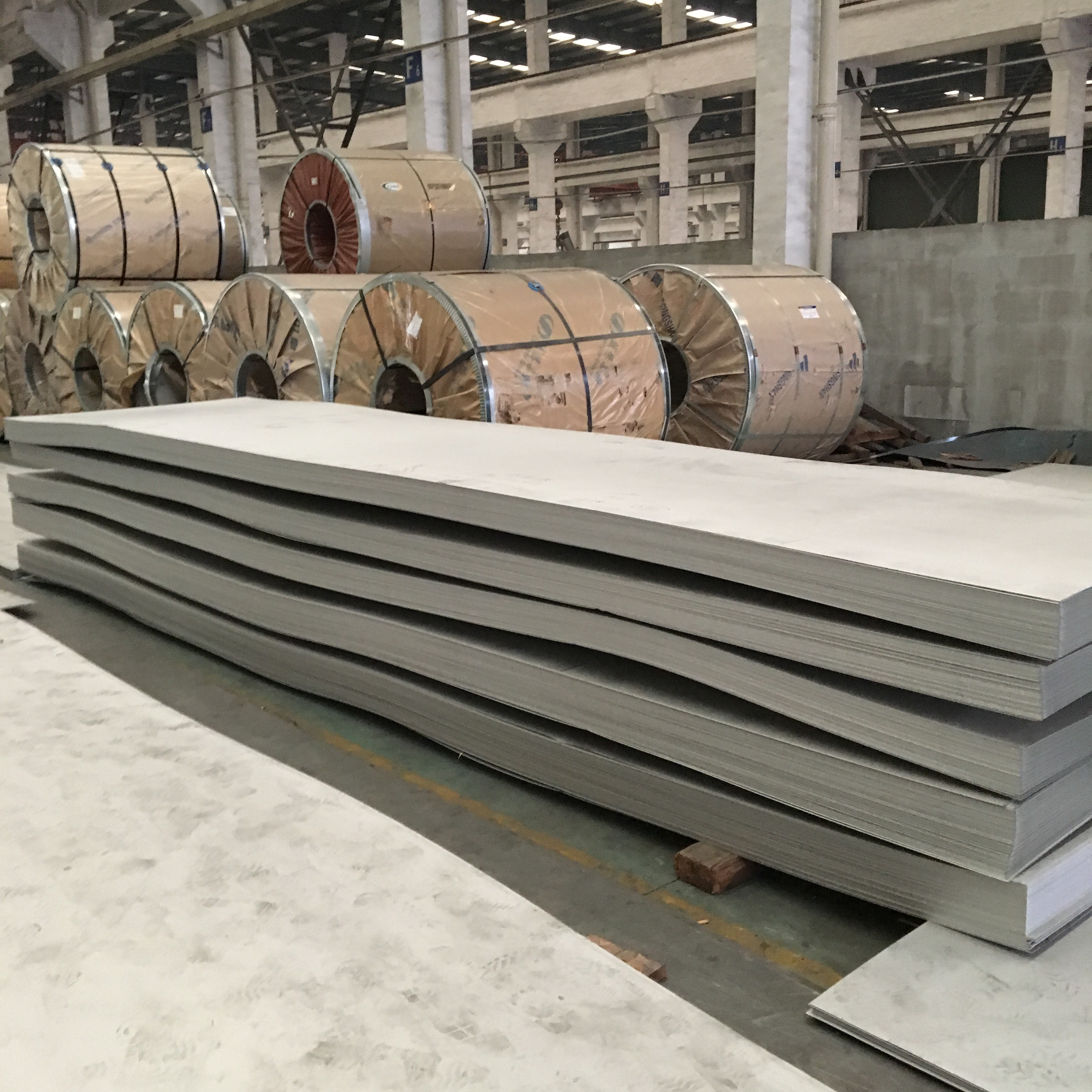 304l Hot Rolled Stainless Steel Sheets Plate 150mm Mirror Polished
