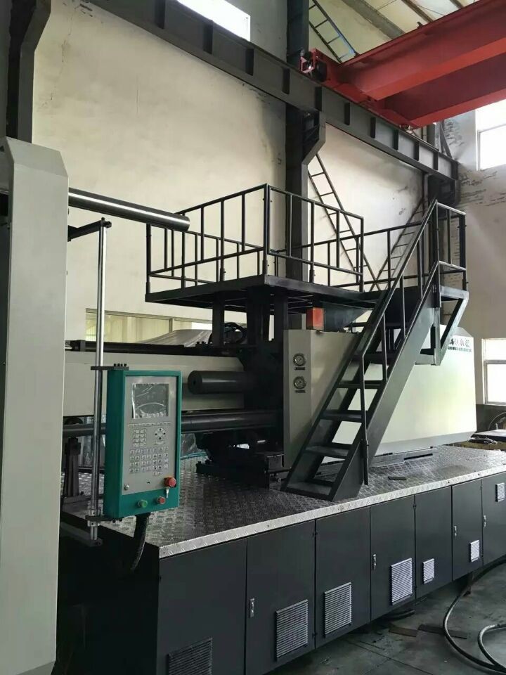 High Efficiency Water Bottle Plastic Injection Molding Machine Thermoplastic Type
