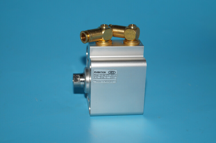 00.580.461501,pneumatic cylinder D32 H10 dw,original cylinder for SM74 PM74 SM102 CD102 CX102 mach
