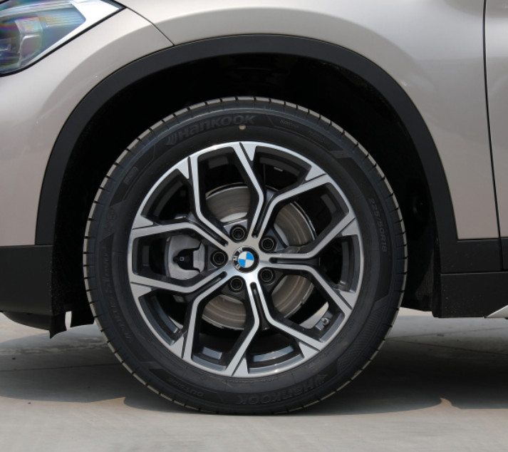 BMW X1 2022 sDrive 25Li lingxian version 5 Door 5 seats SUV Gasoline Used Car