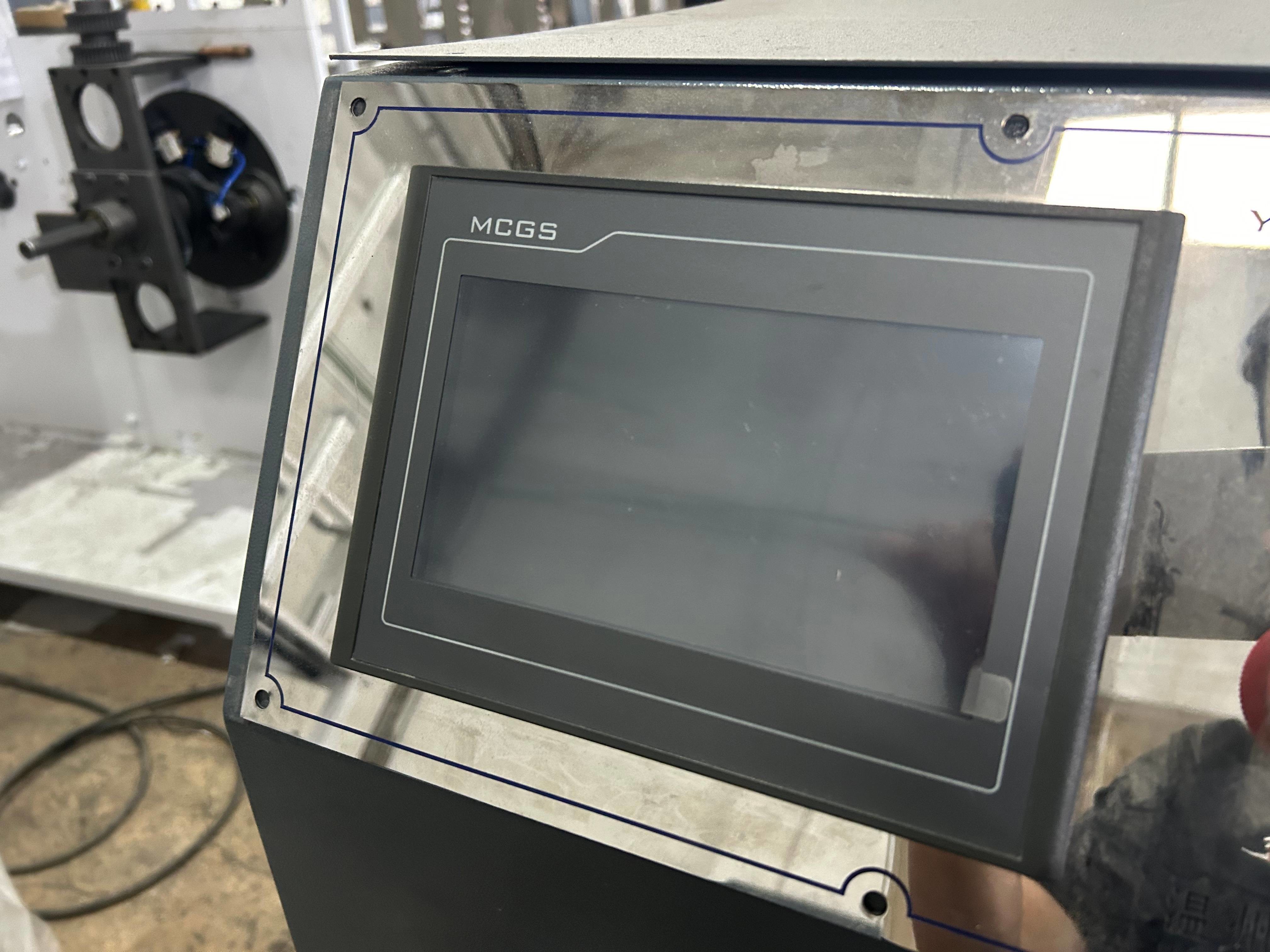 SR-1300C Servo Motor Controlled Paper Core Cutting Machine For Label Die Cutting