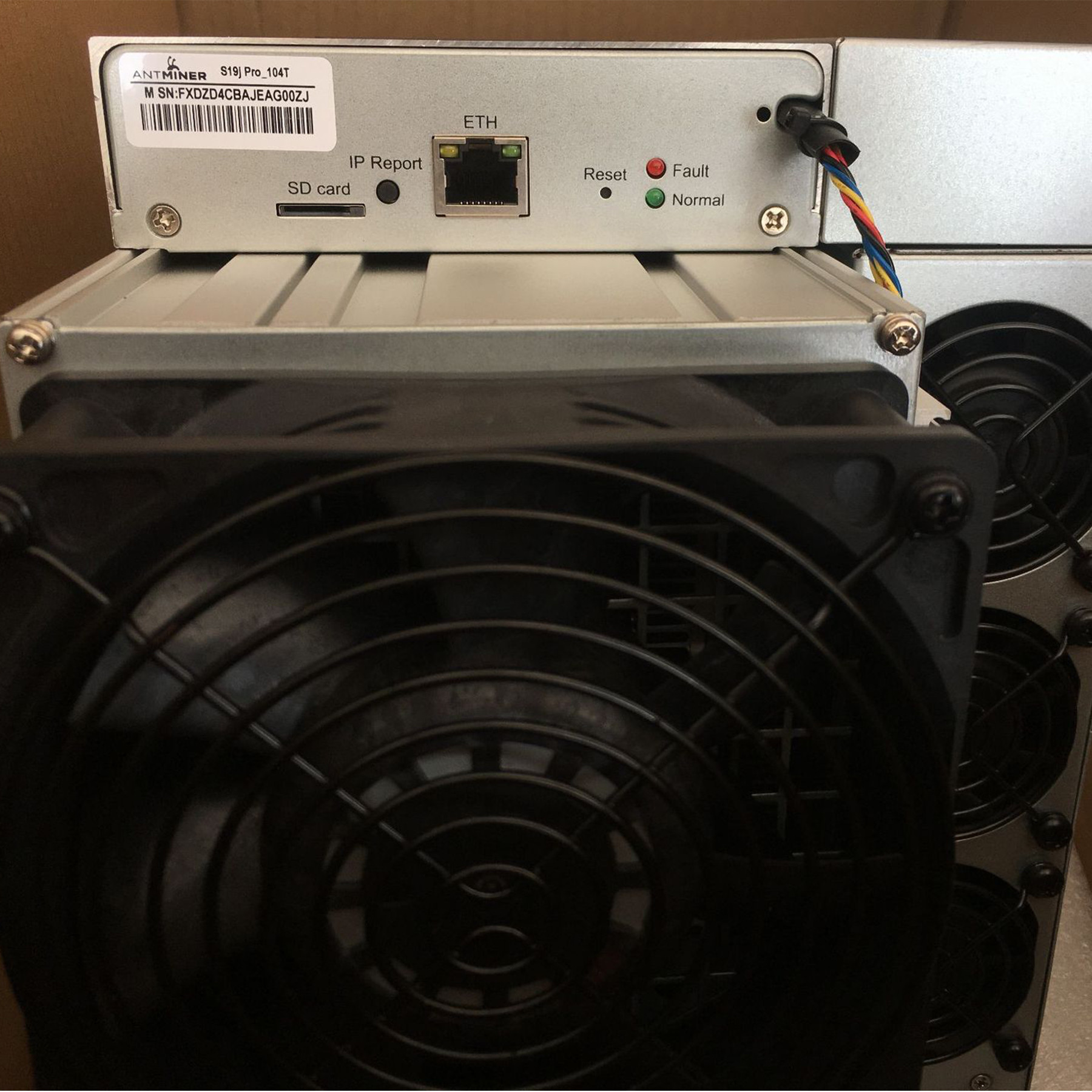 Bitmain Antminer S19 XP 140th Btc Bitcoin Asic Miner Blochchain Mining Machine