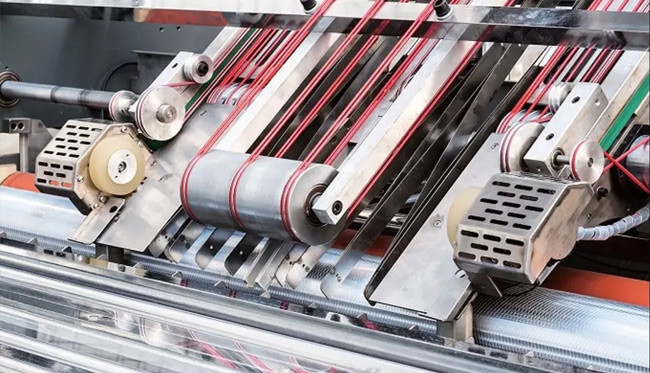 1900mm Flute Laminating Machine , Flute Corrugated Laminating Machine 8.5T