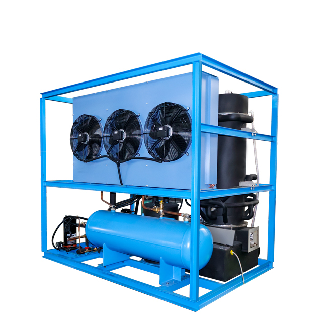 Industrial Hot Ice Machine with 2 Tons Tube Ice Capacity and 2460*1575*1850mm Size