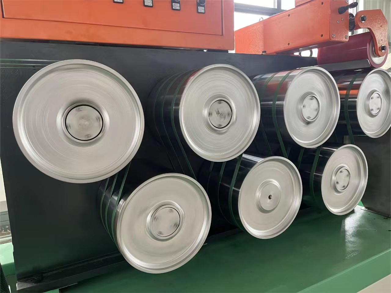 Screw Material 38CrMoAlA PET Strap Making Machine with Guaranteed Service and Output