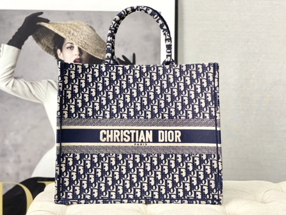 Dior Oblique Embroidery Canvas Navy Blue Branded Shoulder Bag Christian Book Large
