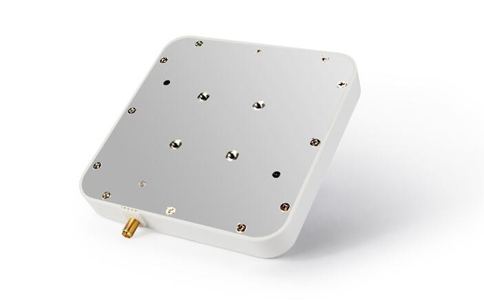 0.3KG Weight Circular Polarized Antenna , Small Size Long Distance RFID Antenna