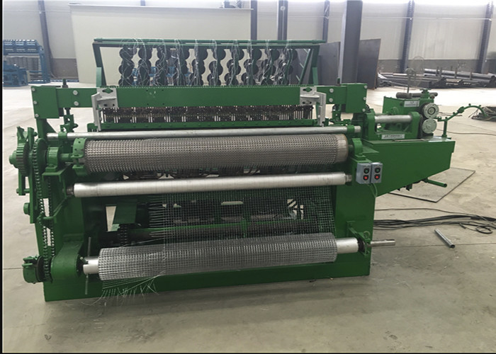 Rolling Design Fence Mesh Welding Machine 60-100 Times / Min Production Capacity