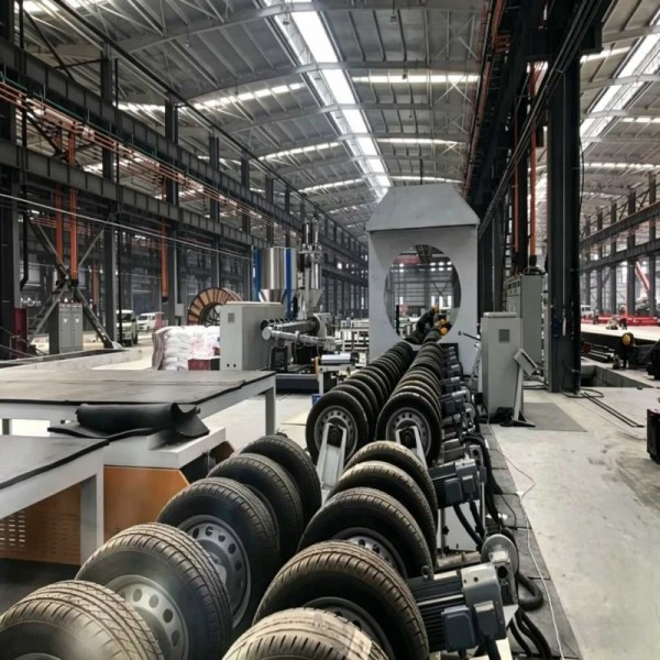 Automatic Polyurethane Spray HDPE PE Wrapping Steel Pipe Thermal Insulation Machine