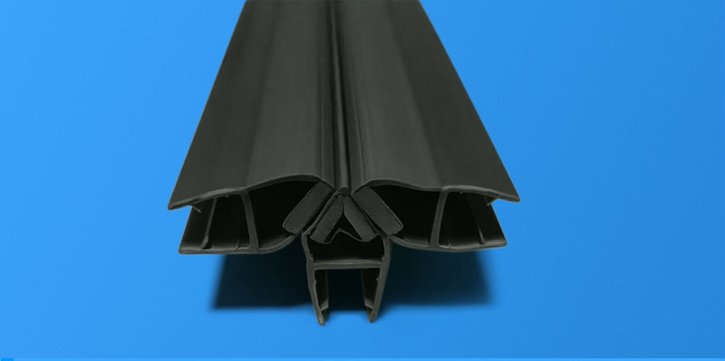 Surface Smooth Shower Screen Seal Strip Erosion Resistant Easy Installation