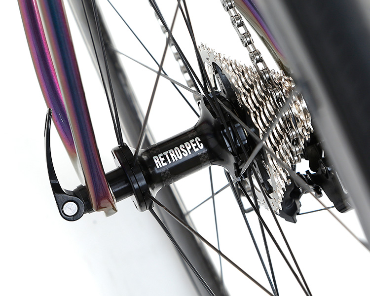 Top Notch Carbon Fiber Road Bike , Mens Carbon Road Bike 7.9kg Net Weight