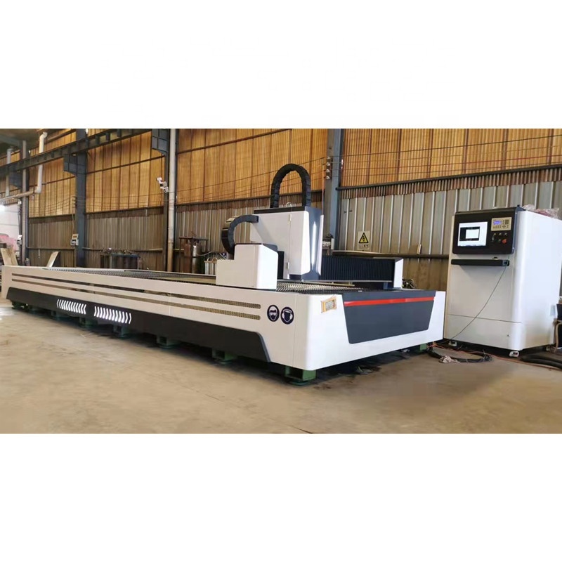 Long Service Life Metal Tube Laser Cutting Machine 3000*1500mm Cutting Area Industrial Laser Cutter