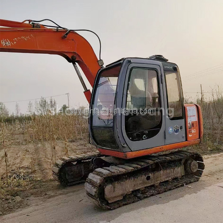 Hitachi EX60 Excavator With Original Hydraulic Cylinder Excellent Condition