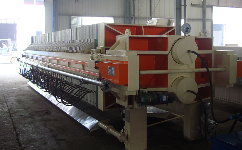 recessed membrane filter press