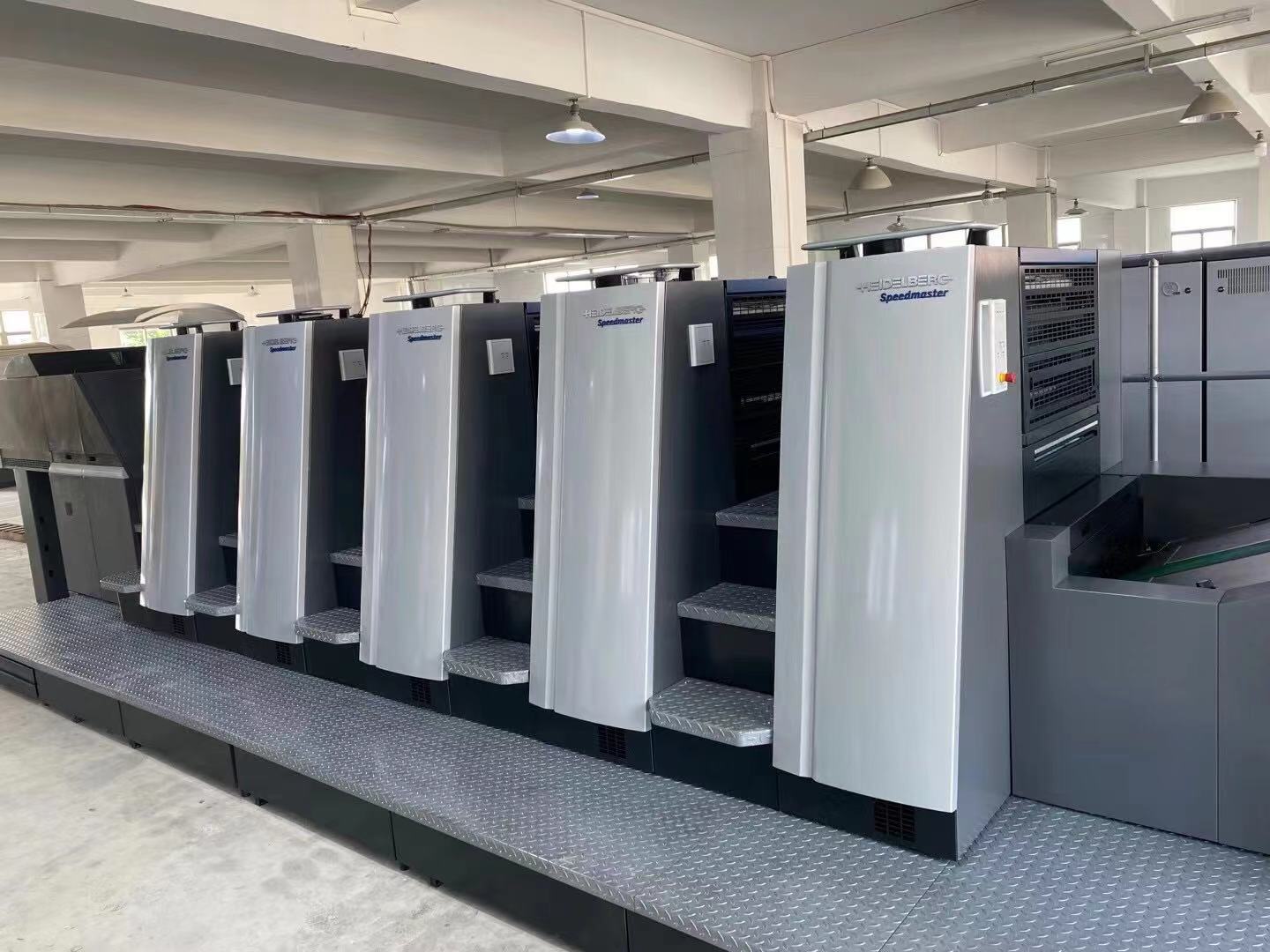 Automatic STS 1050SE Second Hand Die Cutting Machine With Stripping Post Press Equipment