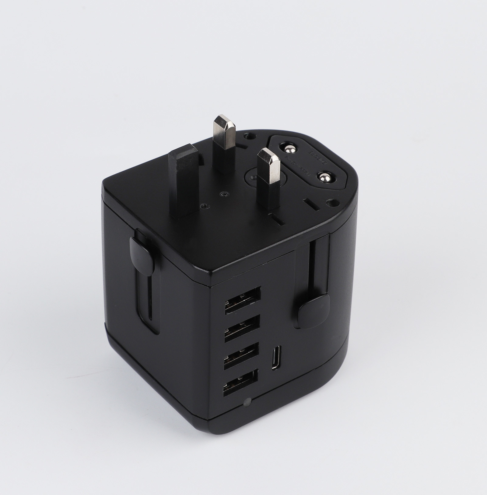 5 USB Port Fast Charge Universal Electric Converter Plug