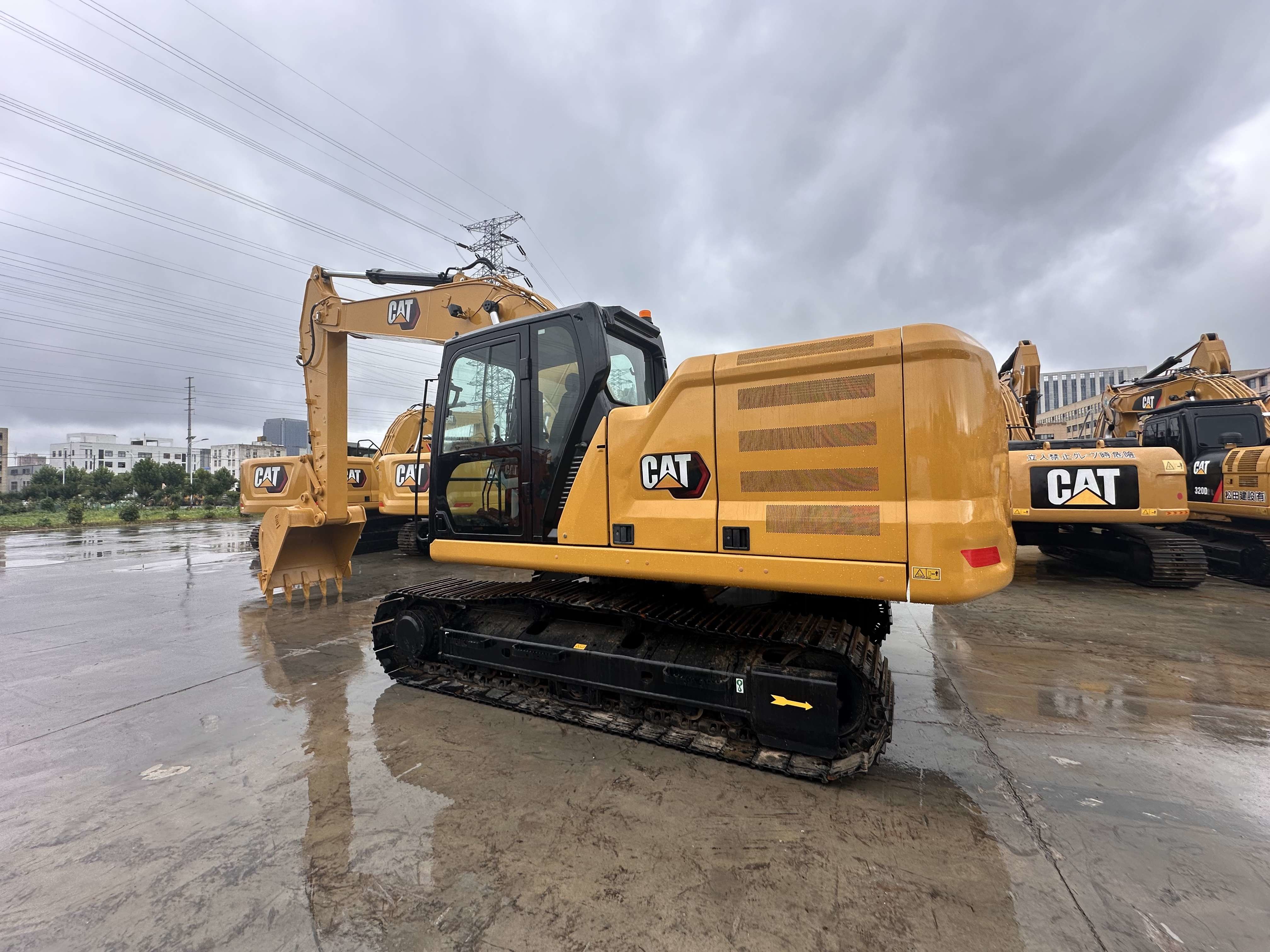 Used Cat 320gc Hydraulic Tracked 20ton Digger With Bucket Capacity 1.0 M3