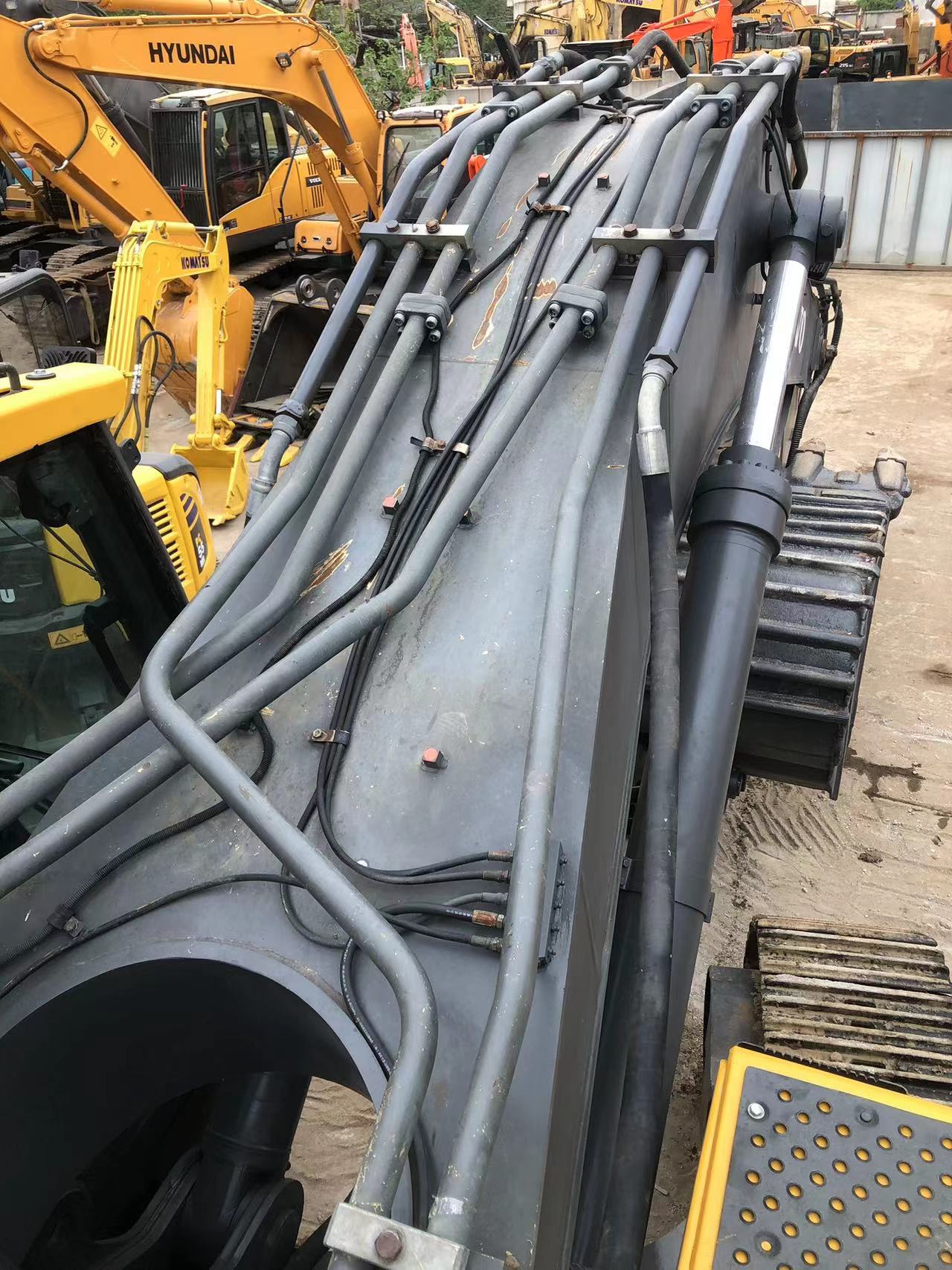 VOLVO 480 Crawler Excavator in Good Running Condition with ORIGINAL Hydraulic Cylinder