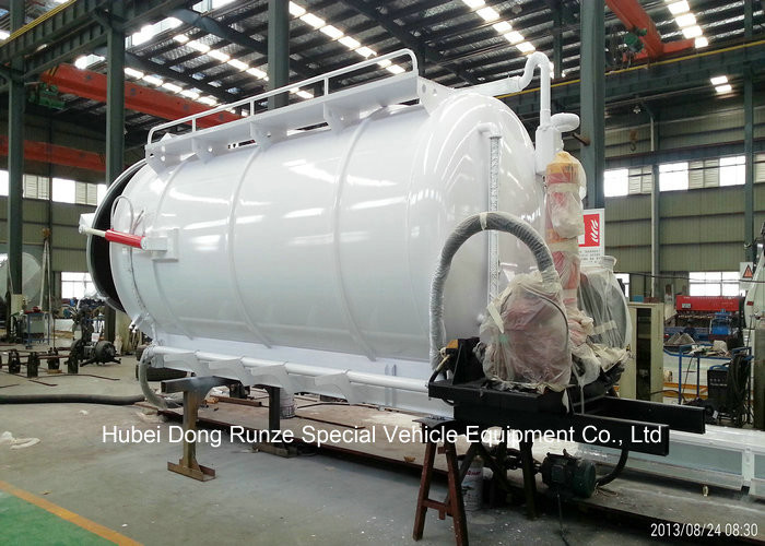 Customized Cabon Steel Vaccum Tank Body For Vaccum Sewage Truck 4 - 20 M3