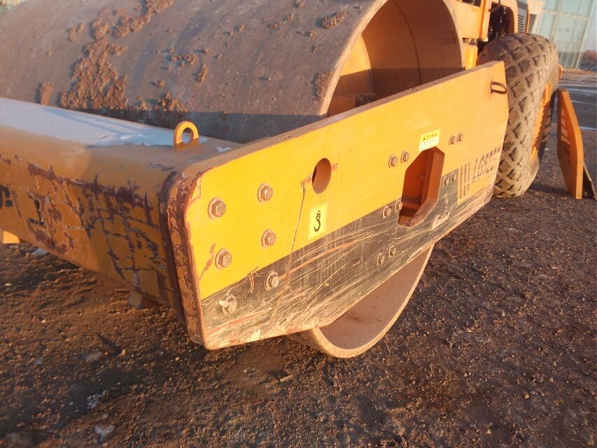 LONKING LG520B single drum vibratory roller for heavy equipment 128 KW Power