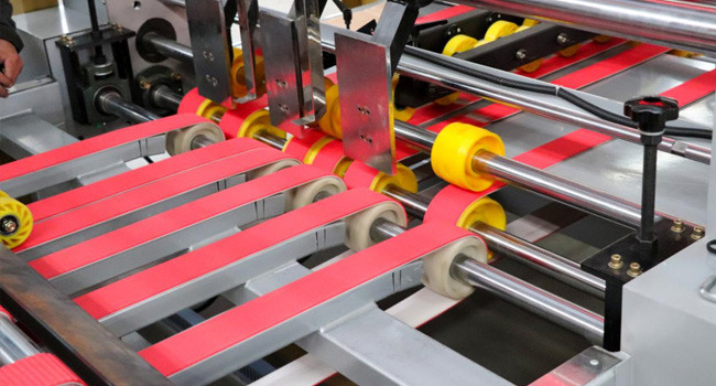 Corrugated Automatic Carton Folder Gluer Machine PLC Control
