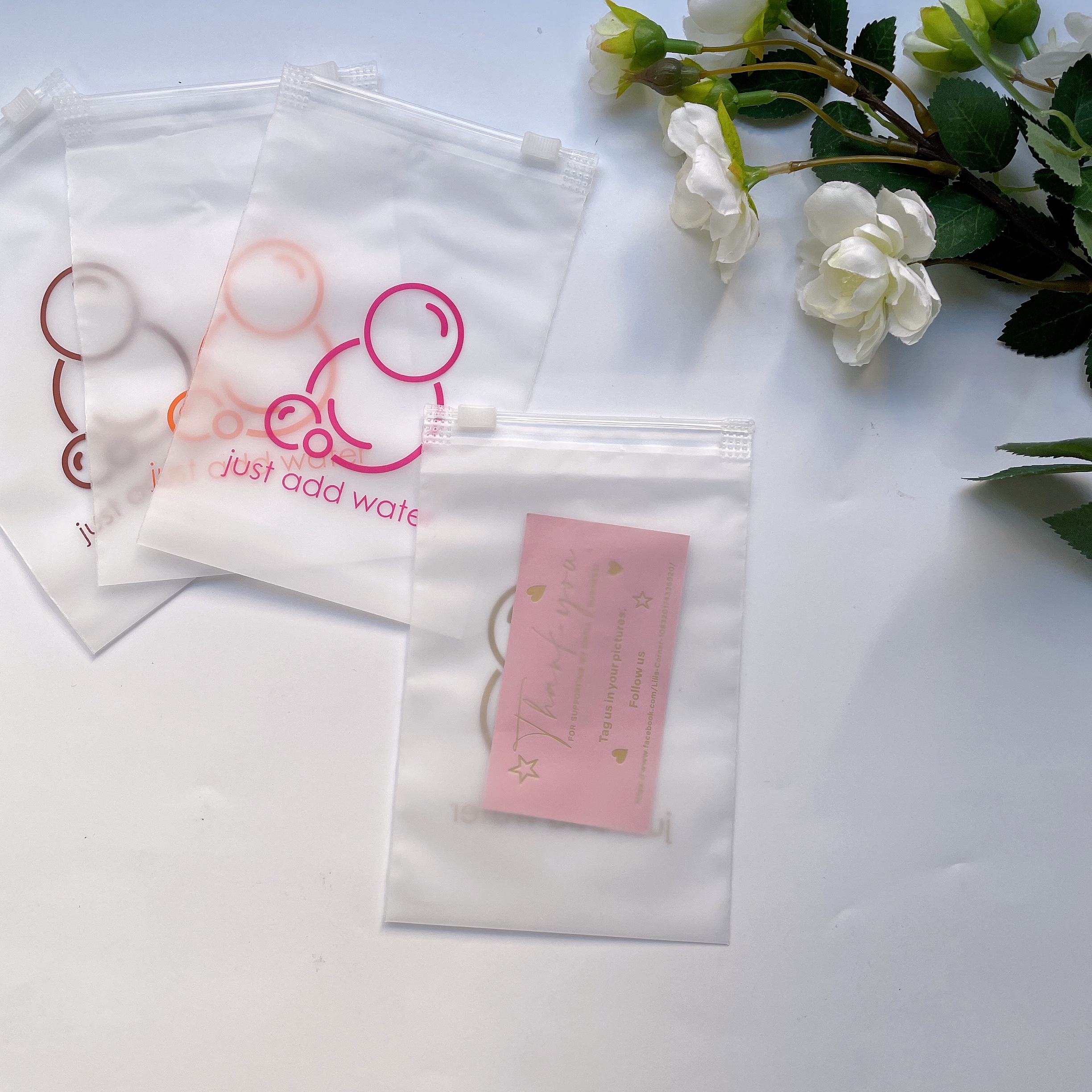Custom Matte Print Pe Zipper Lock Poly Zipper Lock Frosted Plastic Packaging Bag For Clothes And Shoes