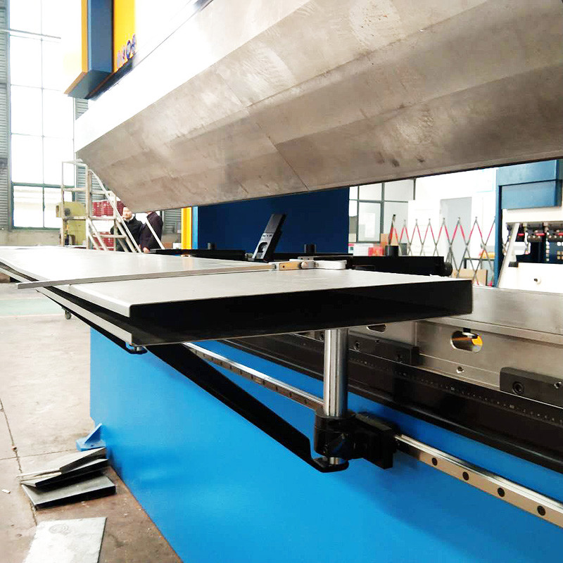 High Precision TP10S 80T 3200MM Metal Hydraulic Press Brakes Machine For Iron Box