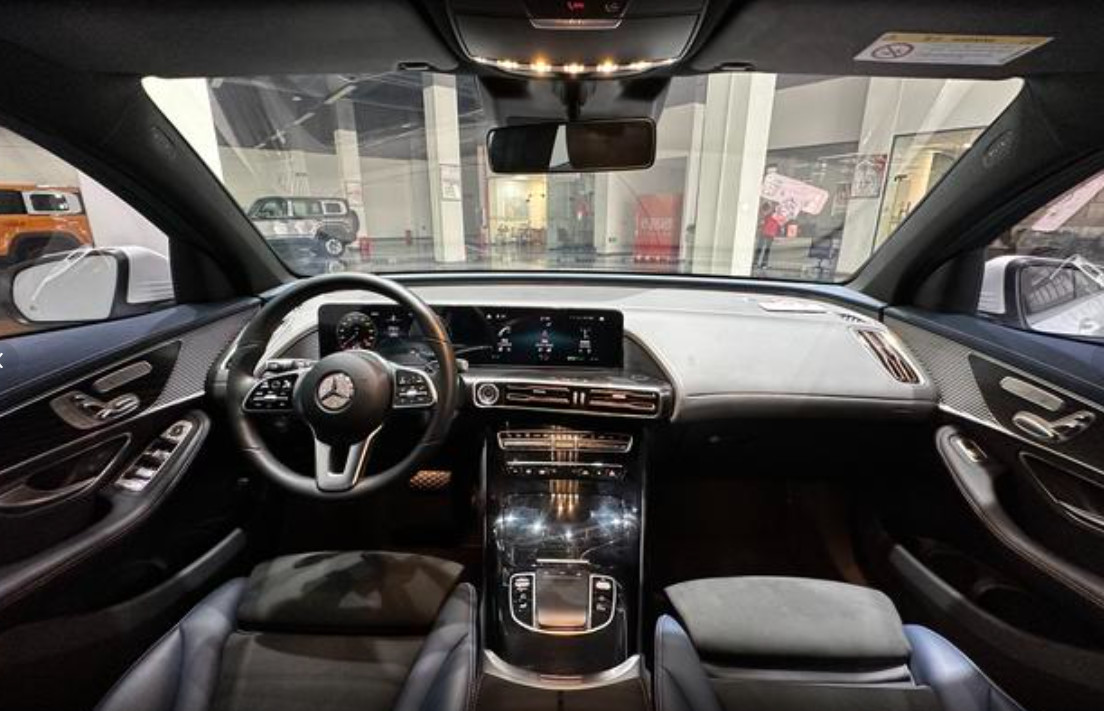 Mercedes-Benz EQC Model 400 4MATIC Mid-size SUV Pure Electric 408 Horsepower Front And Rear Dual Motors