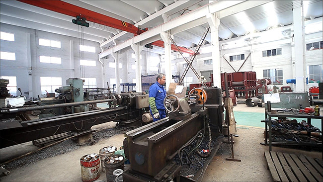 KLJ45/35 Vacuum Extruder Machine 55-75kw Max Extruding Pressure 3.0mpa