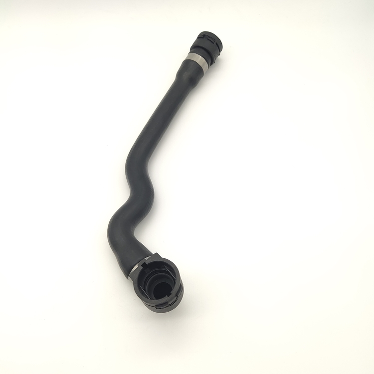 SQCS Automotive Parts for Replacing Your Car's Water Pipe on Mercedes-Benz W205
