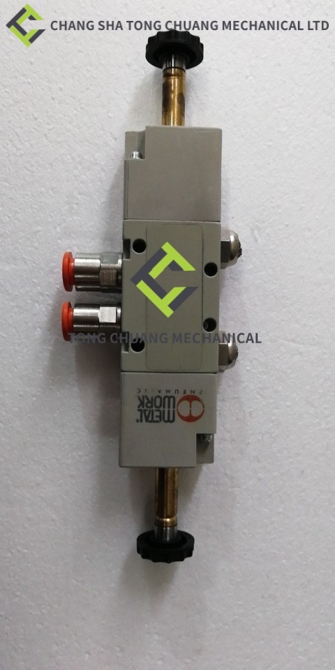 Zoomlion Concrete Pump Dual Control Solenoid Valve METAL WORK 1070500150