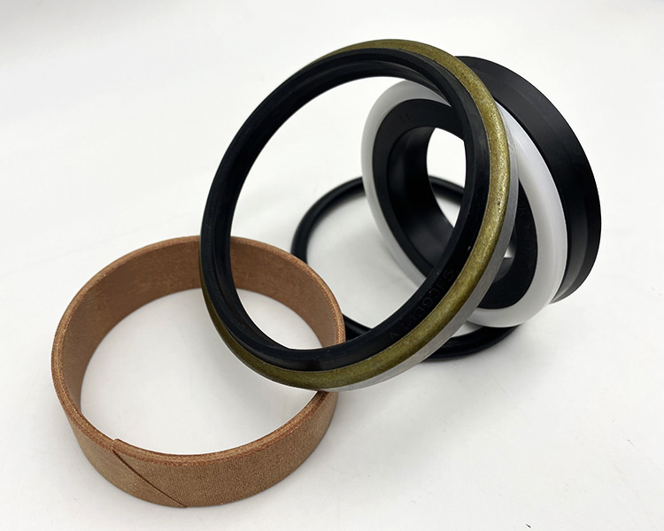 PC200-5 PC200-6 Chain Adjuster Seal Kit Track Adjuster Seal For PC200 Excavator