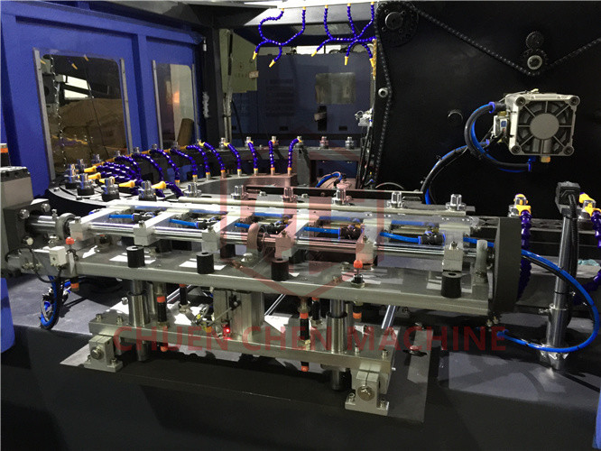 Carbonated Drink PET Bottle Blow Molding Machine 1 Liter Bottle Manufacturing