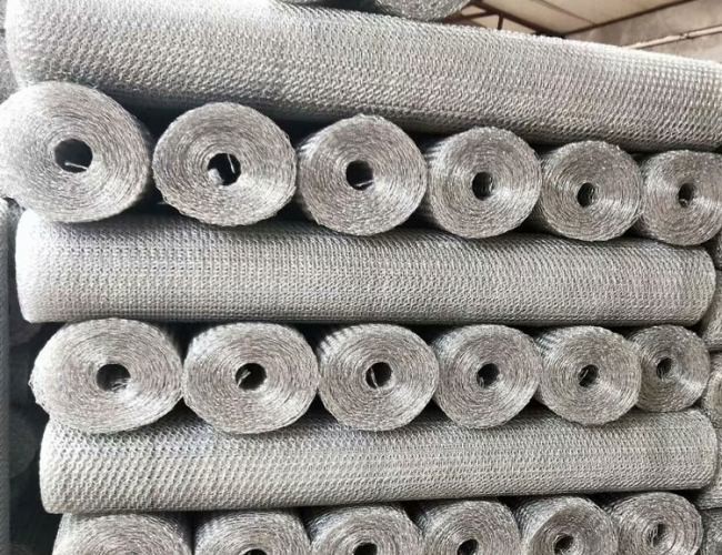 4 Inch Hexgonal Wire Mesh Galvanized Hex Netting For Poultry