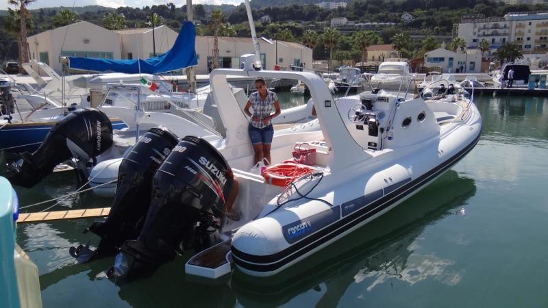 31 Feet Orca Hypalon Inflatable Rib Boat Rib960B 7 Chamber With Small Cabin