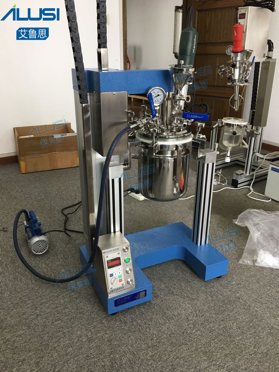 10L SS Vacuum Homogenizer Laboratory Emulsifier Mixer For Cosmetics Cream Paste