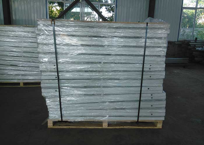 H2.5m Powder Coated Sliding Door Garden Metal Fencing