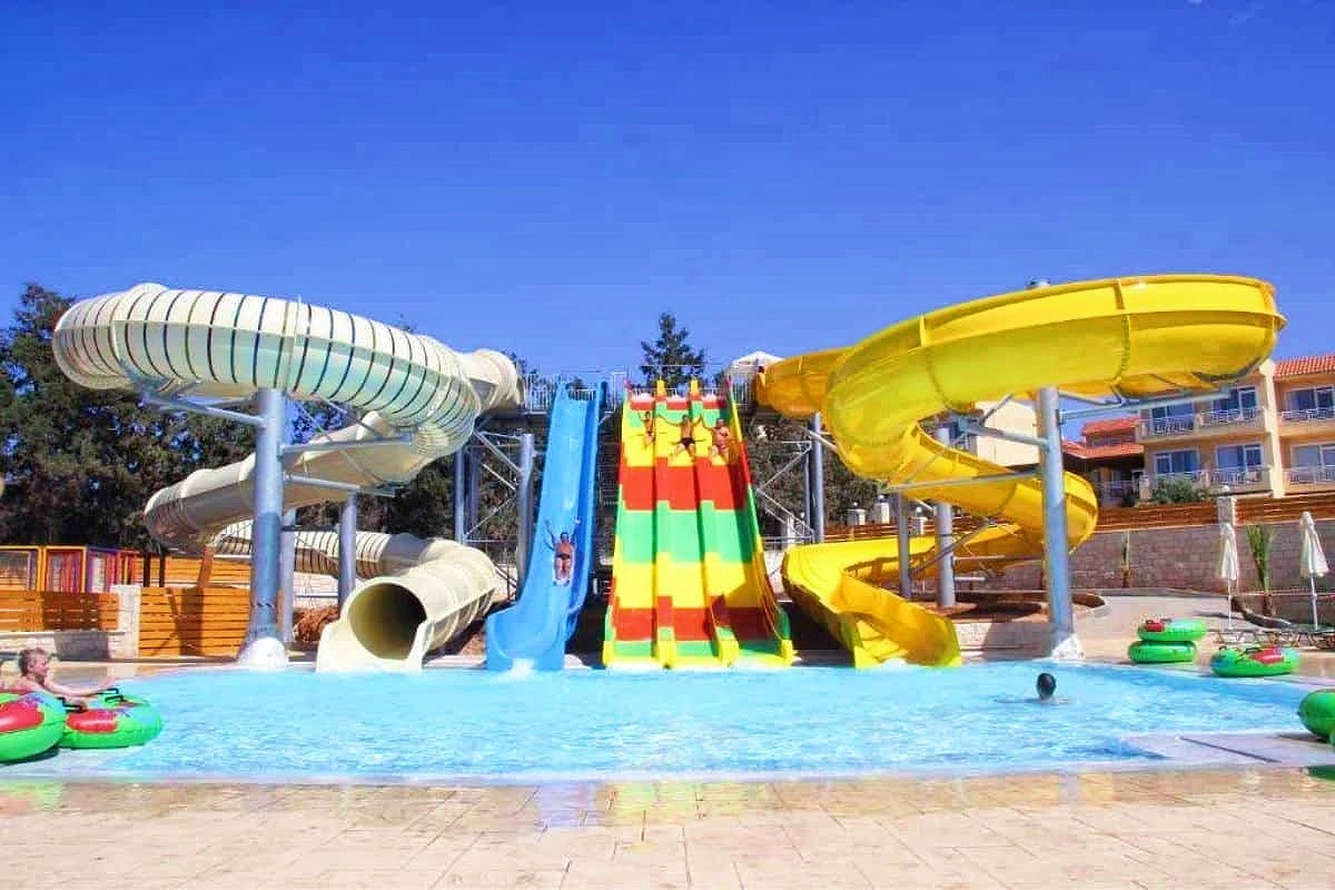 Water Park Swimming Pool Amusement Fiberglass Water Slide Supplies