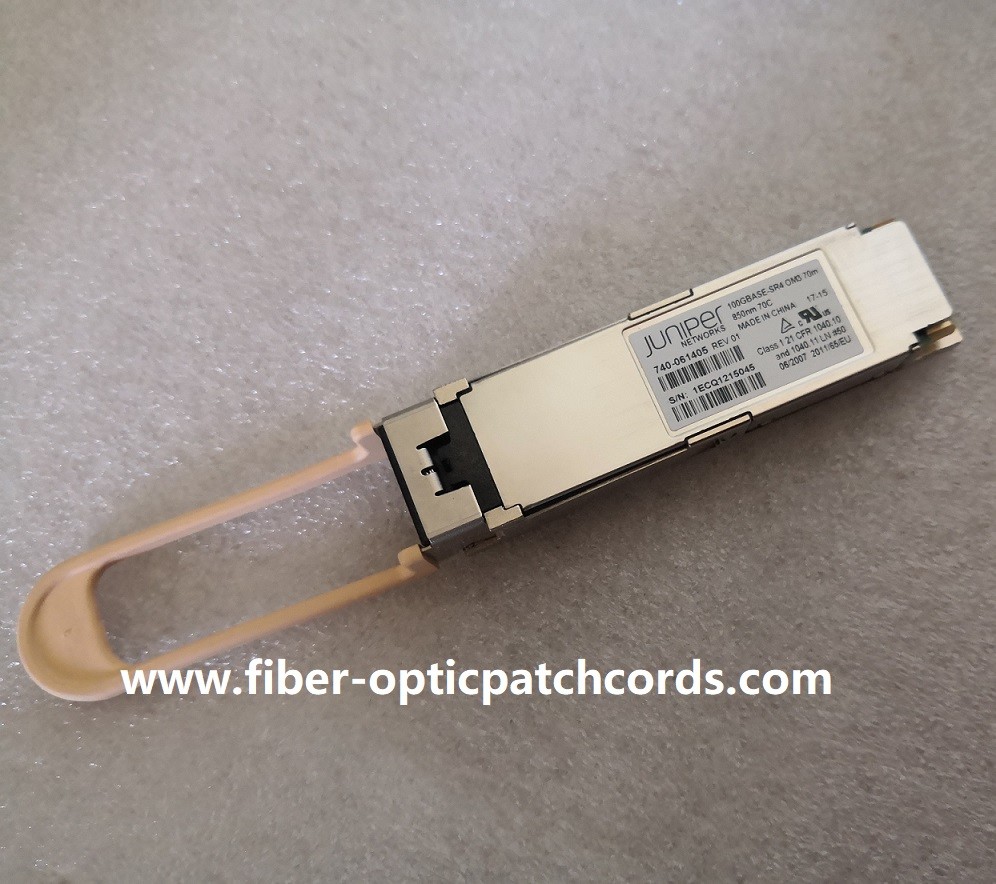 JUNIPER NETWROKS QSFP+ 100GBASE-SR4 OM3 70m 850nm 70C 740-061405