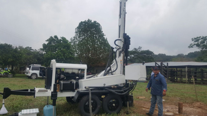 Trailer Mounted Portable Water Well Drilling Rig Machine