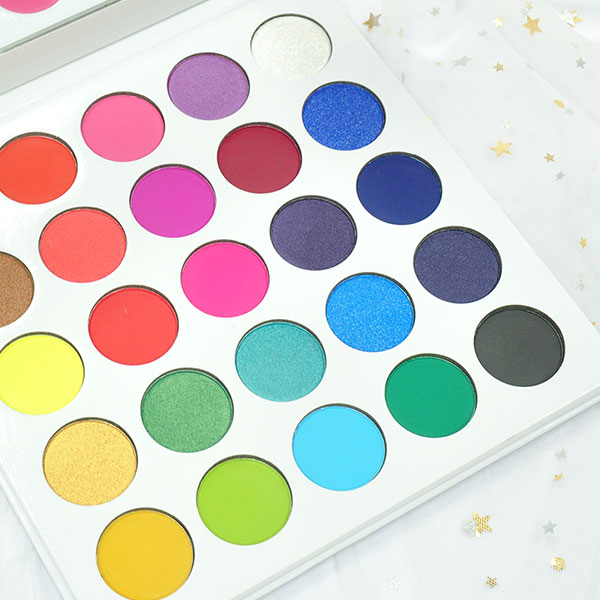 Cruelty Free DIY Custom High Pigment Eyeshadow Palette