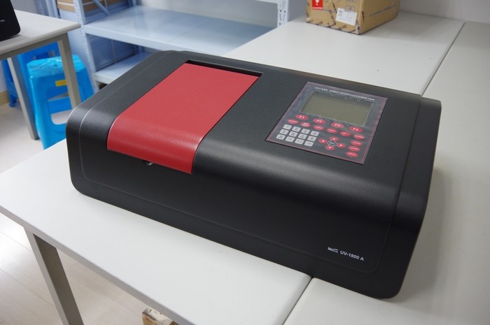Laboratory UV Visible Spectrometer