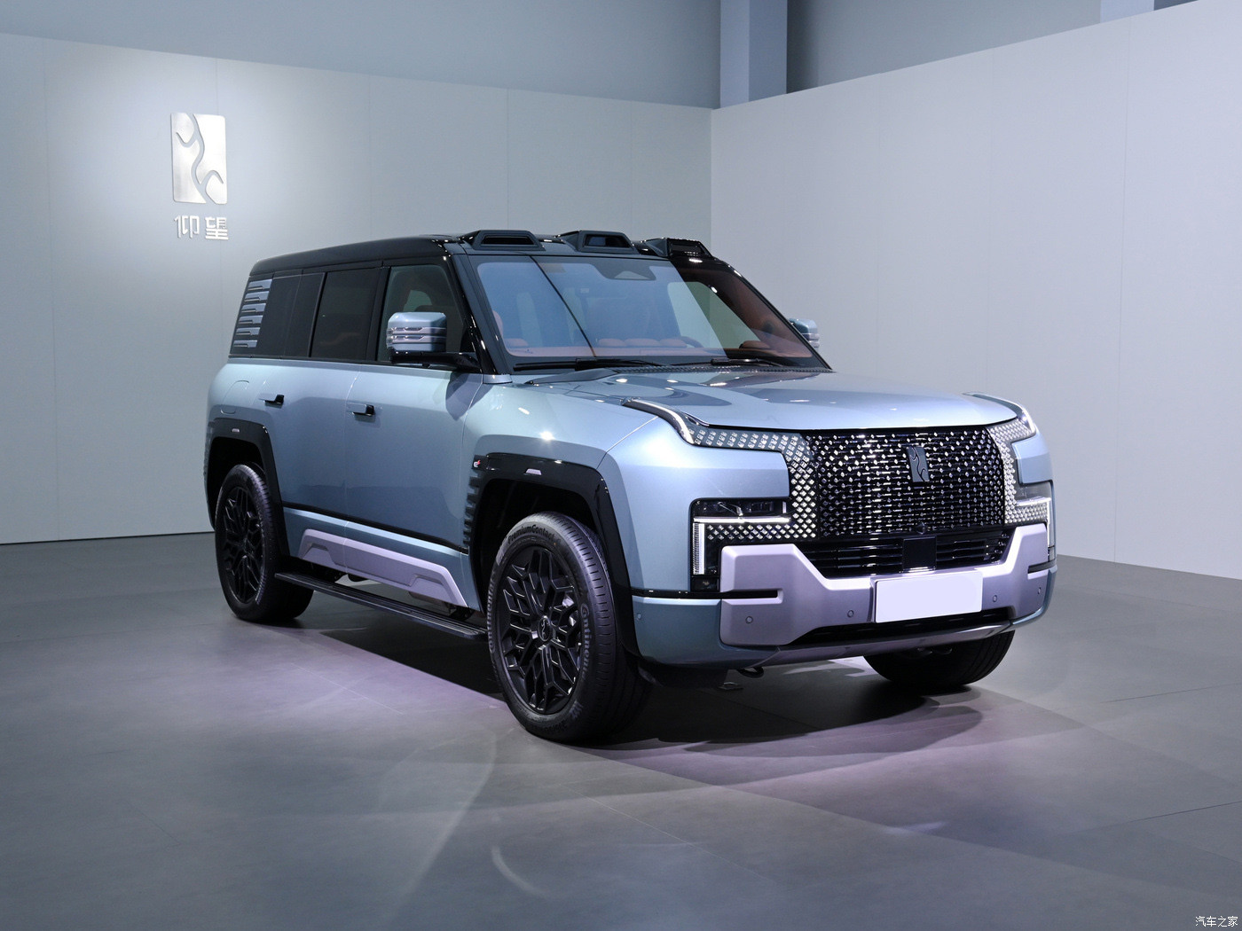 U8 2023 Luxury Large SUV Petrol Electric Hybrid Extended-Range Car